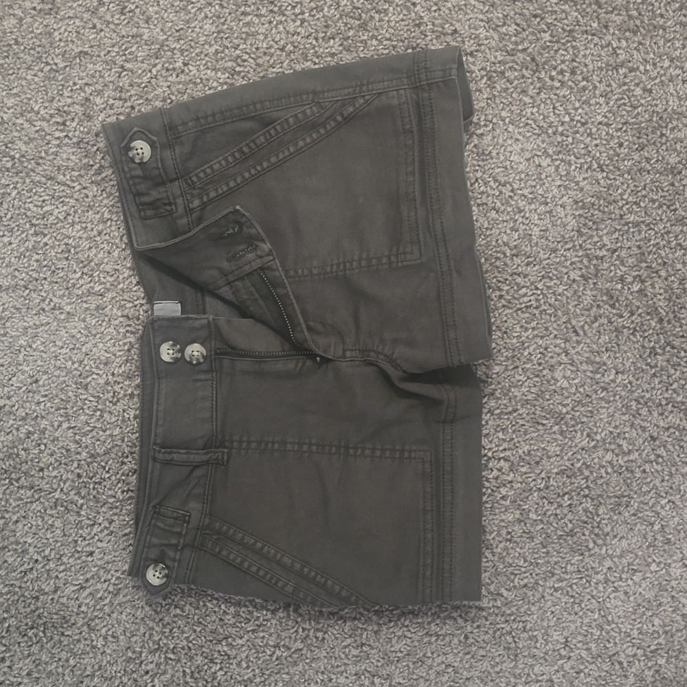 Women's green BKE shorts size 26